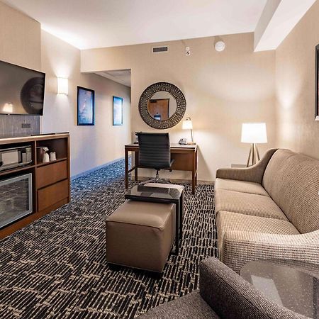 Drury Plaza Hotel Savannah プーラー エクステリア 写真